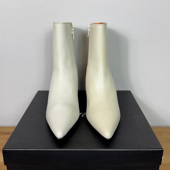 Saint G Shoes - Saint G Elliana Off White Leather Sculpted Heel Chelsea Boots Women's Size EU 38